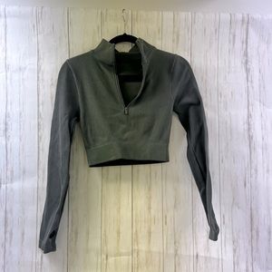 Mock Neck Half Zip Thumb Hole Cropped Sports Top